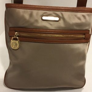 Micheal Kors Tan Unisex Sling Bag Purse FREE SHIPPING